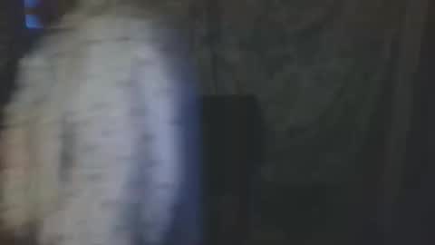 Snapshot of missmoonmagic13 chatting on 11.17.25 Maxxx online show from 11.17.25