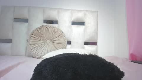 missnatasha05 online show from 09.10.25