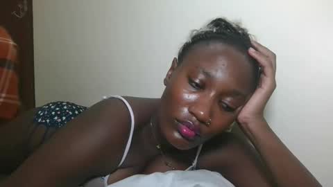 pretty gal online show from 12.04.25