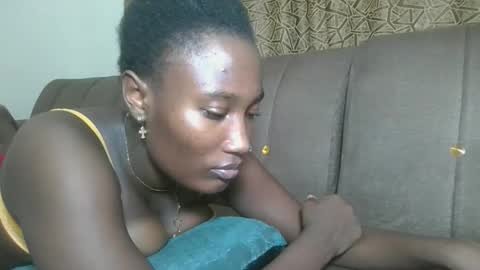 pretty gal online show from 03.31.26