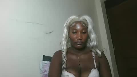Snapshot of missprettygal chatting on 05.19.26 pretty gal online show from 05.19.26