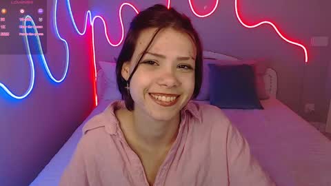 Snapshot of misssfoxyy chatting on 04.07.26 Miss Mila online show from 04.07.26