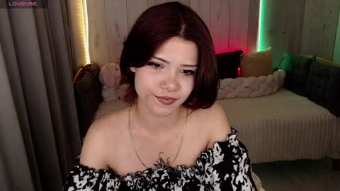 Snapshot of misssfoxyy chatting on 05.25.26 Miss Mila online show from 05.25.26