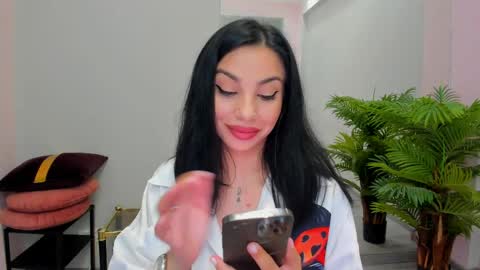 Snapshot of misssiennaa chatting on 04.03.26 Sienna online show from 04.03.26