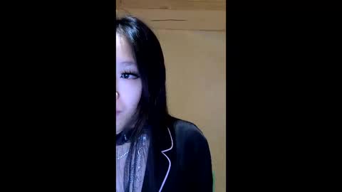 Miss Versatile online show from 05.16.26