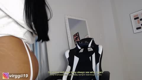 missvirggii online show from 09.19.25