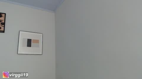 missvirggii online show from 11.28.25