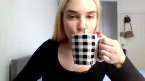 Snapshot of missyrattana chatting on 07.09.26 Lucy online show from 07.09.26