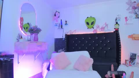 missyuliaslut online show from 03.05.26