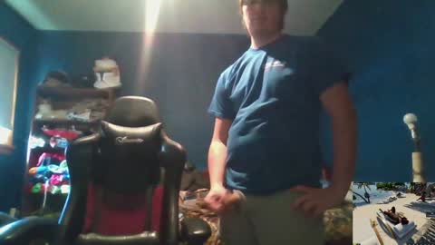 Snapshot of misterrileyd chatting on 02.04.25 MisterRileyD online show from 02.04.25