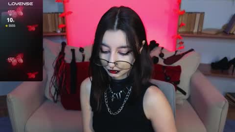 Snapshot of mistress__marcelline chatting on 10.10.25 Marcelline online show from 10.10.25
