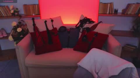 Snapshot of mistress__marcelline chatting on 11.08.25 Marcelline online show from 11.08.25