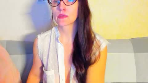 Victoria Eden online show from 04.08.26