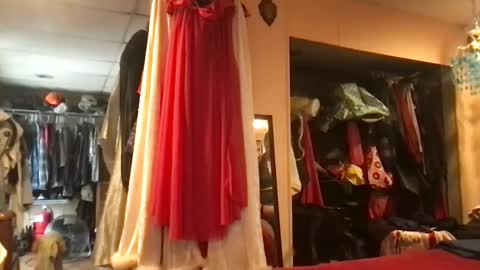 Snapshot of mistress_lk chatting on 01.27.25 MistyVale online show from 01.27.25