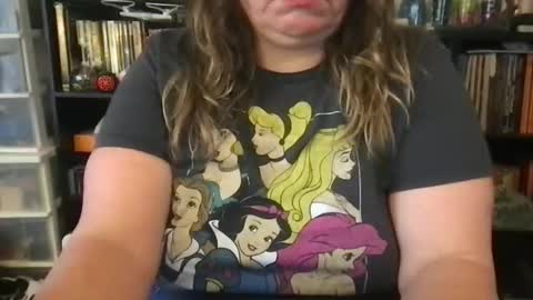 Snapshot of mistress_lk chatting on 01.05.26 MistyVale online show from 01.05.26