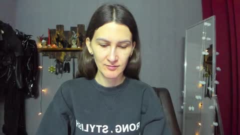 Snapshot of mistress_pamela_ chatting on 12.27.24 Mistress Pamela online show from 12.27.24