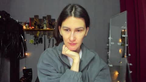 Snapshot of mistress_pamela_ chatting on 01.09.25 Mistress Pamela online show from 01.09.25