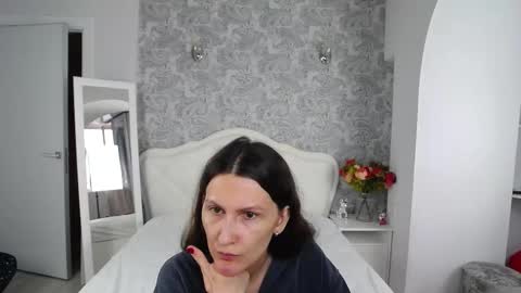 Snapshot of mistress_pamela_ chatting on 10.01.25 Mistress Pamela online show from 10.01.25