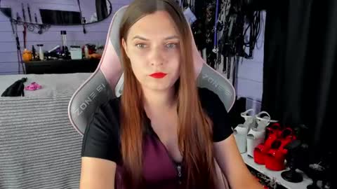 Snapshot of mistress_priest chatting on 08.01.26 Dirty Priest and Ivi online show from 08.01.26