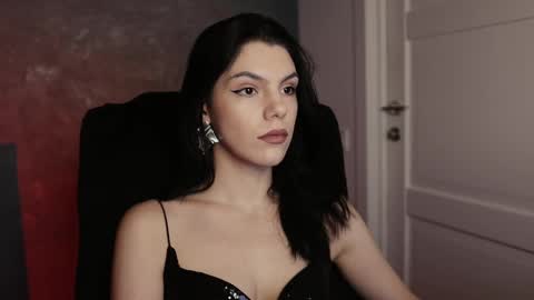 Miss Rochelle online show from 03.06.25