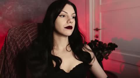 Snapshot of mistress_rochelle chatting on 01.18.26 Miss Rochelle online show from 01.18.26