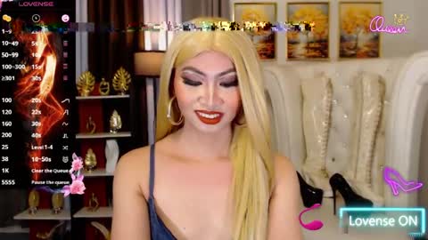 Snapshot of mistressathenna chatting on 05.12.26 mistressathenna online show from 05.12.26