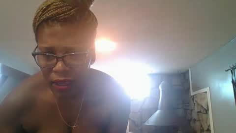 Mistress C and bitch boy online show from 01.10.25
