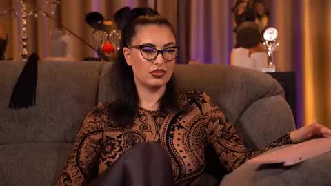 Mistress Kelly online show from 01.10.26