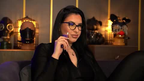 Mistress Kelly online show from 02.13.26