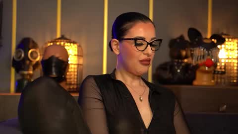 Mistress Kelly online show from 03.06.26