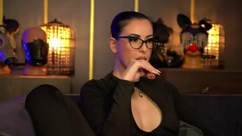 Mistress Kelly online show from 05.31.26