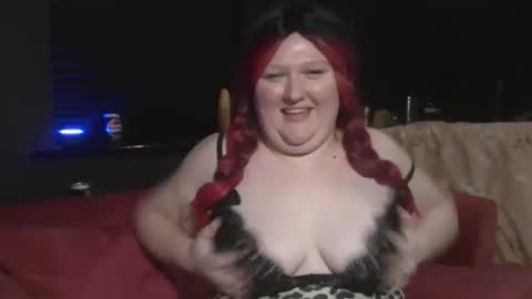 Snapshot of mistresslillie chatting on 03.15.26 mistresslillie online show from 03.15.26