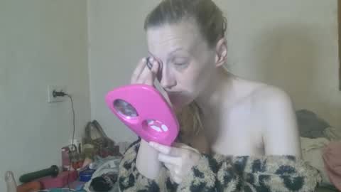 Snapshot of mistressmilly32 chatting on 04.26.26 mistressmilly32 online show from 04.26.26