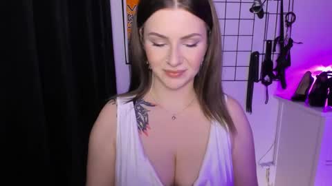 SANDY online show from 02.26.25