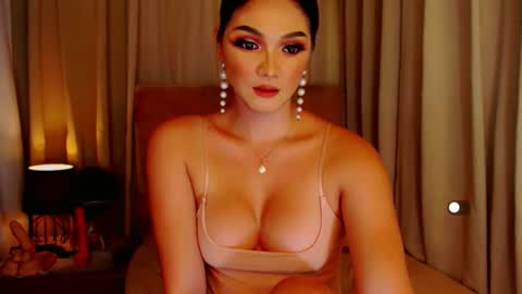 Leah online show from 12.14.24