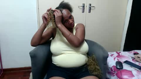 mistressshirleyx online show from 10.30.25