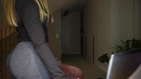 mistressuniverse online show from 02.01.25