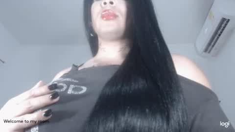 Snapshot of mistressxxalice chatting on 06.13.26 ALICE MADANE online show from 06.13.26