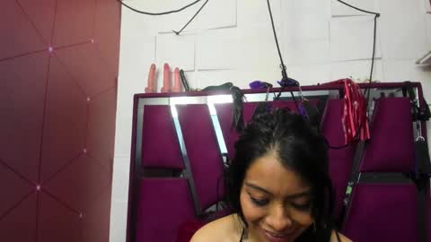 Snapshot of misty_bound chatting on 11.12.25 Misty Bound online show from 11.12.25