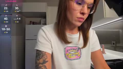 Snapshot of misty_myers chatting on 07.18.26 misty_myers online show from 07.18.26