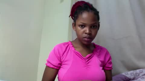 Snapshot of misty_shee chatting on 04.25.26 misty_shee online show from 04.25.26