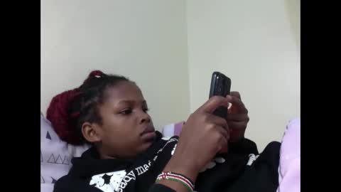 Snapshot of misty_shee chatting on 04.27.26 misty_shee online show from 04.27.26