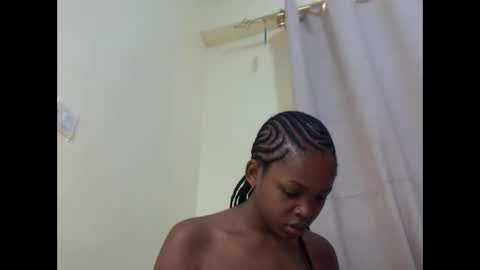 Snapshot of misty_shee chatting on 05.04.26 misty_shee online show from 05.04.26