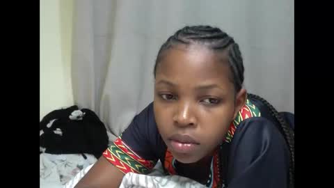 Snapshot of misty_shee chatting on 05.10.26 misty_shee online show from 05.10.26