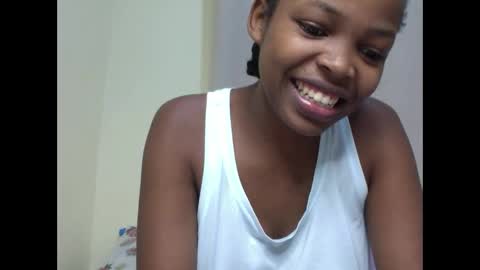 Snapshot of misty_shee chatting on 05.21.26 misty_shee online show from 05.21.26