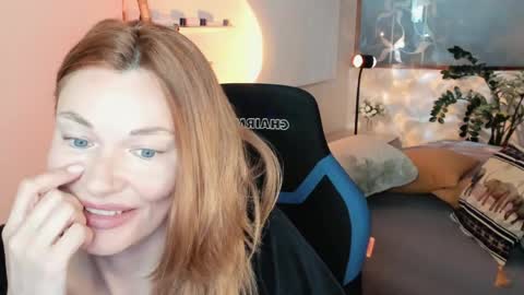 Snapshot of mistybarnes chatting on 05.03.26 MistyBarnes NONUDE MODEL online show from 05.03.26