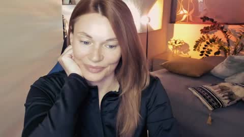 Snapshot of mistybarnes chatting on 05.05.26 MistyBarnes NONUDE MODEL online show from 05.05.26