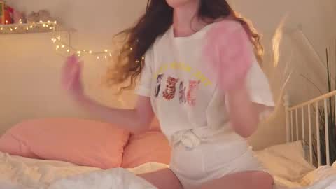 Snapshot of mita_mp4 chatting on 12.30.24 Mita online show from 12.30.24