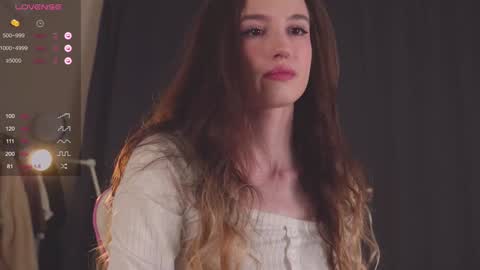 Snapshot of mita_mp4 chatting on 01.17.25 Mita online show from 01.17.25