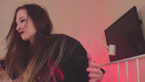 Snapshot of mita_mp4 chatting on 02.26.25 Mita online show from 02.26.25